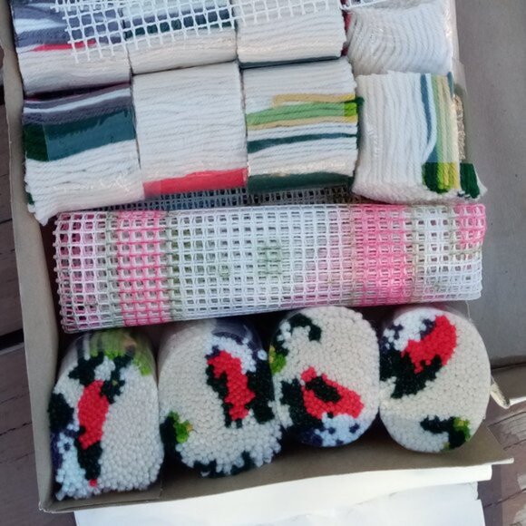 Bucilla "Joyful Goose" latch draftstop kit NEW VINTAGE - Picture 6 of 9